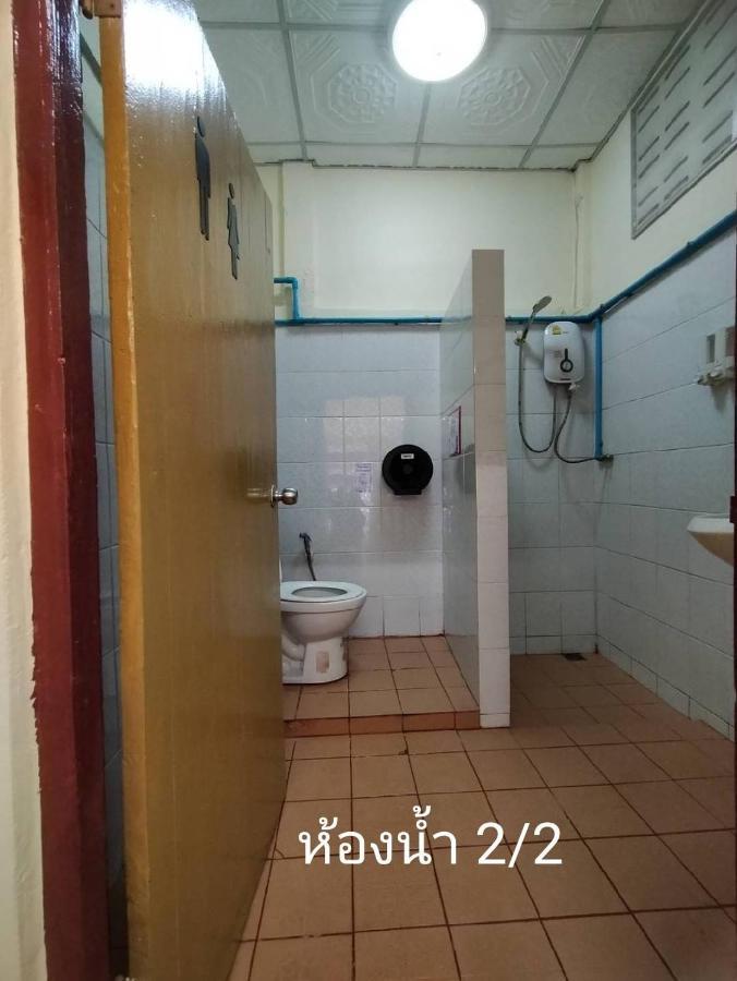 Home Stay At Tapae شيانغ ماي المظهر الخارجي الصورة