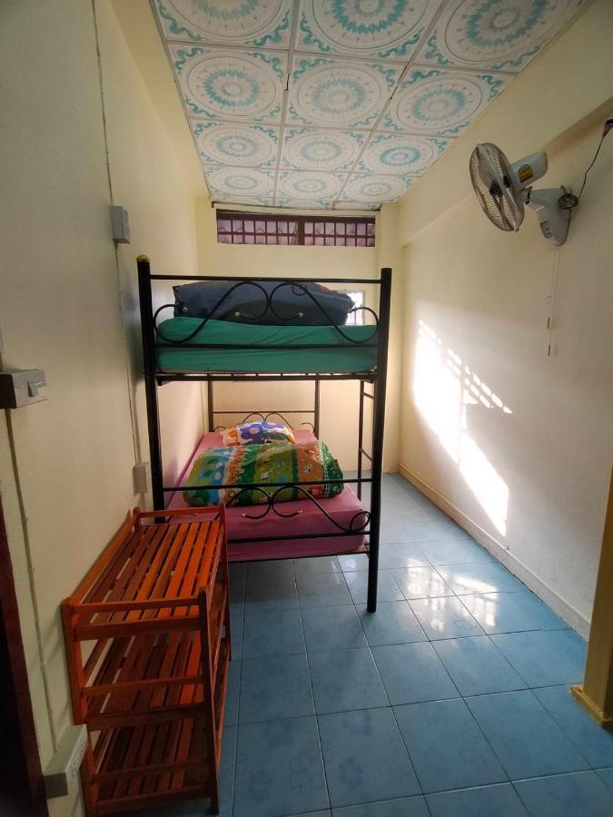 Home Stay At Tapae شيانغ ماي المظهر الخارجي الصورة