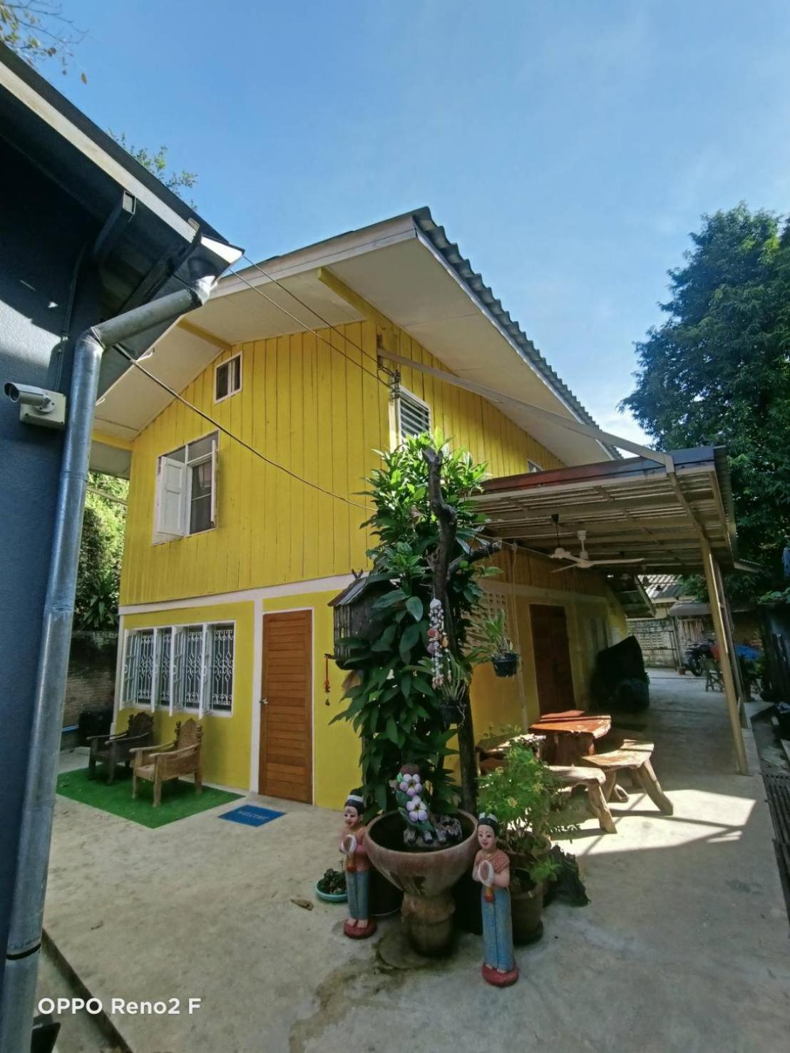 Home Stay At Tapae شيانغ ماي المظهر الخارجي الصورة