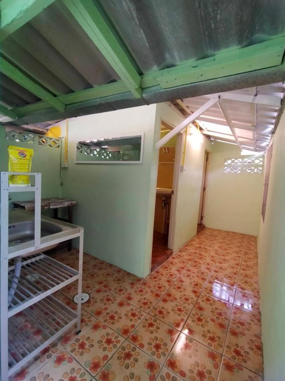 Home Stay At Tapae شيانغ ماي المظهر الخارجي الصورة