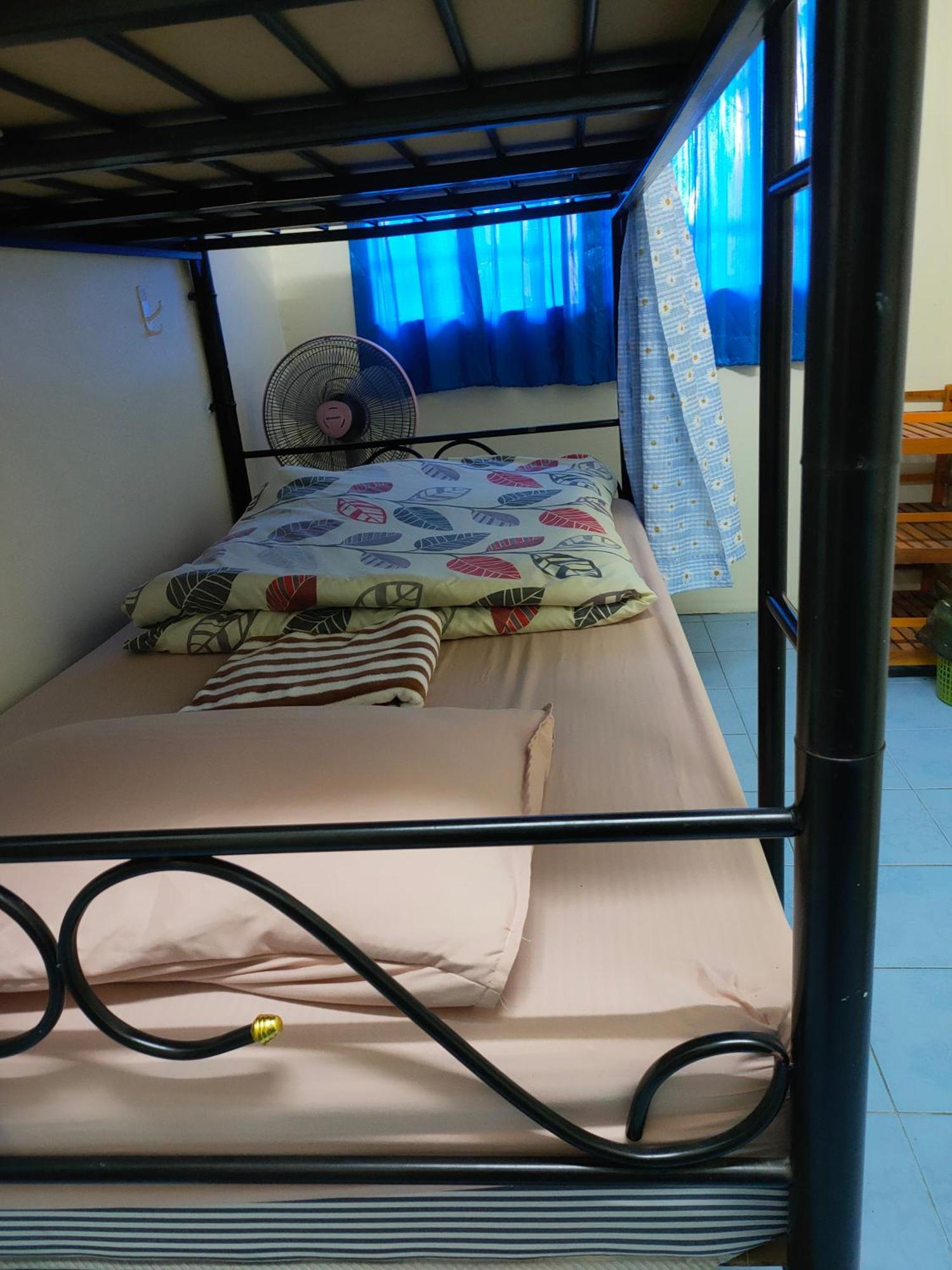 Home Stay At Tapae شيانغ ماي المظهر الخارجي الصورة
