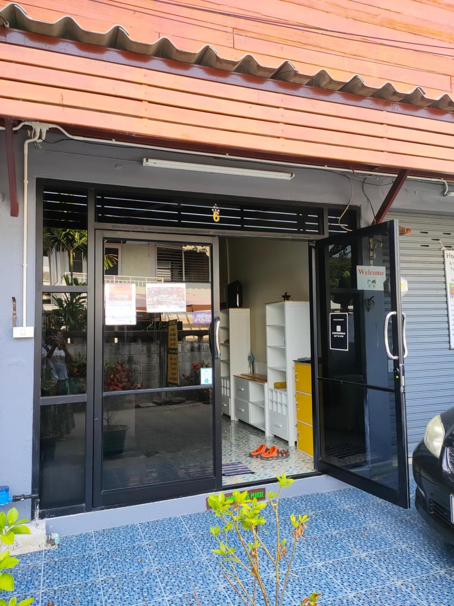 Home Stay At Tapae شيانغ ماي المظهر الخارجي الصورة
