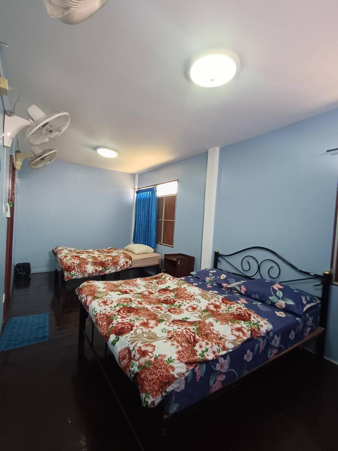 Home Stay At Tapae شيانغ ماي المظهر الخارجي الصورة